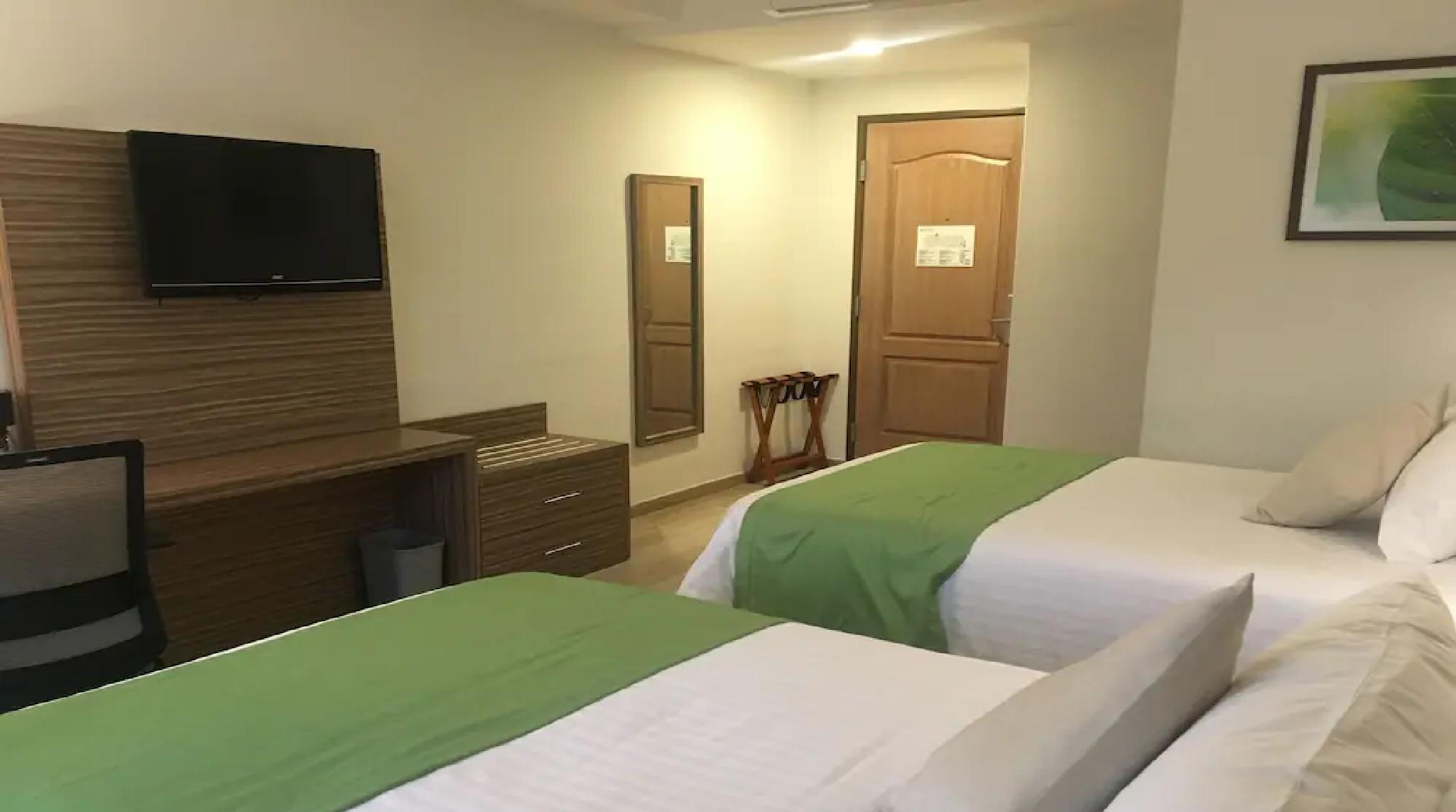 Wyndham Garden Monterrey Valle Real Kültér fotó