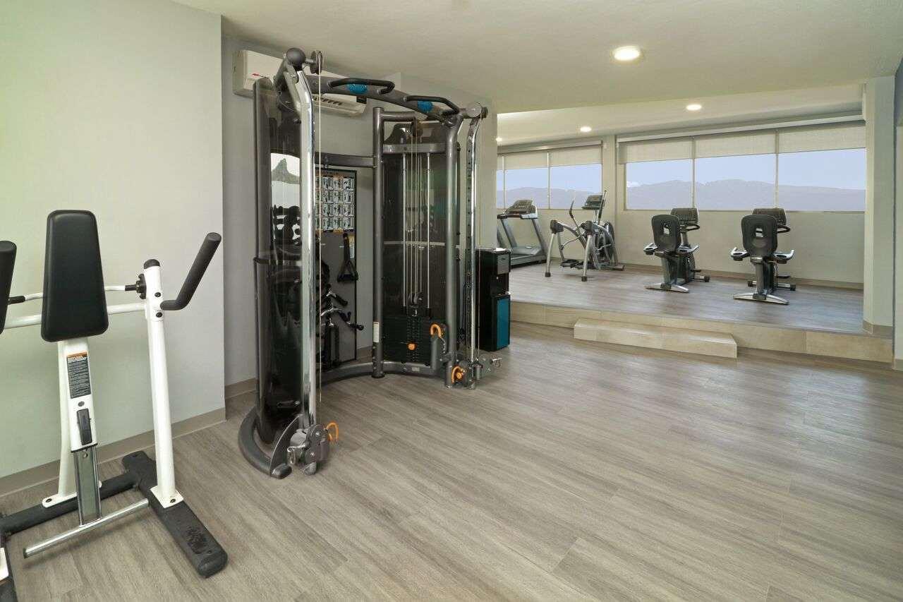 Wyndham Garden Monterrey Valle Real Kültér fotó
