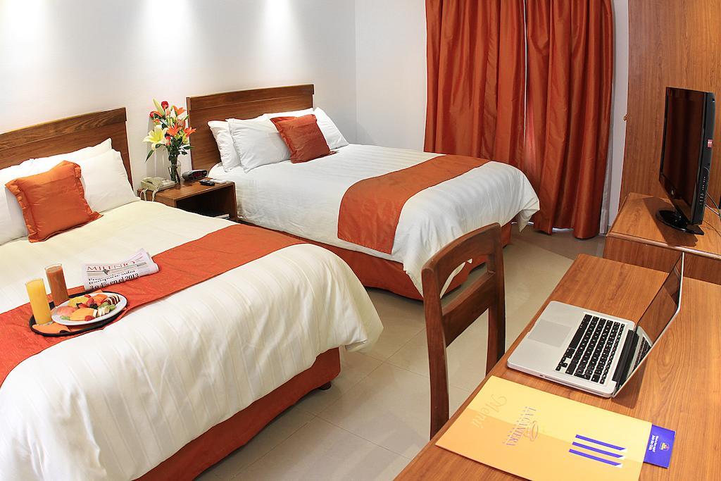 Wyndham Garden Monterrey Valle Real Szoba fotó